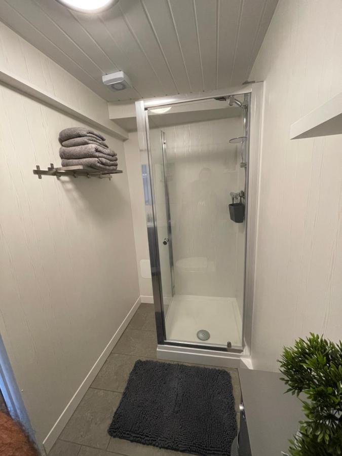 Westend Holiday Let 1 Brecon Exterior foto